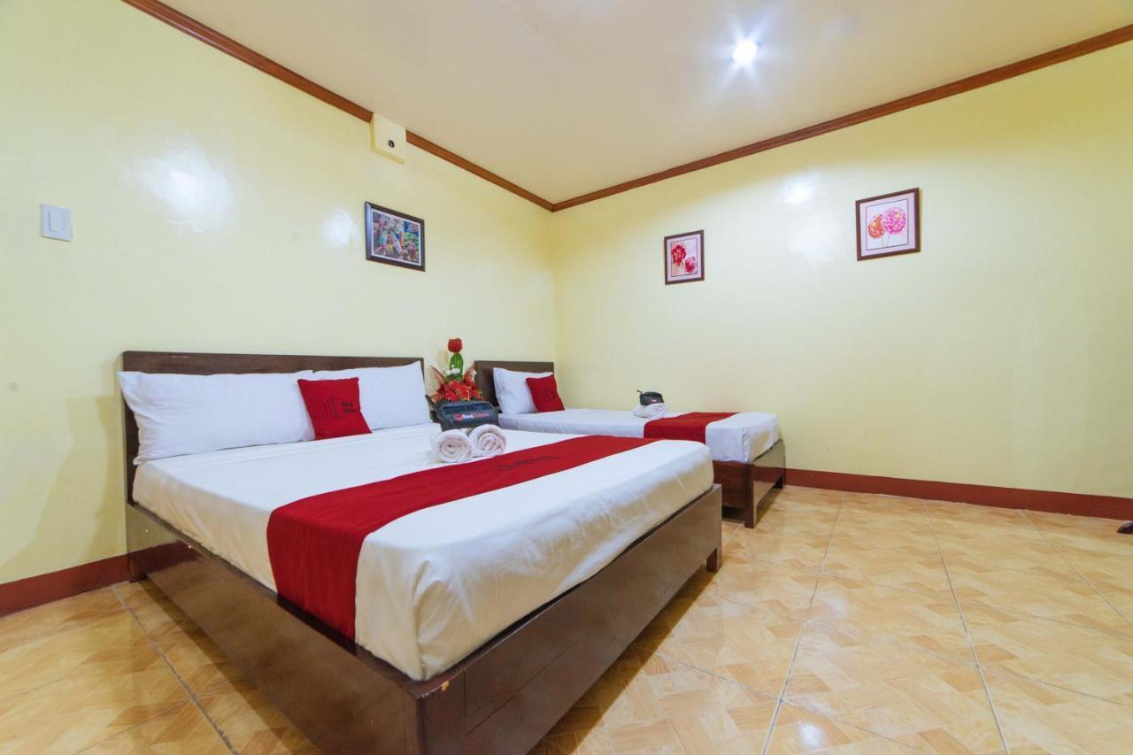 Hotel Reddoorz Near Golden Sarok Shrine Kalibo Exterior foto